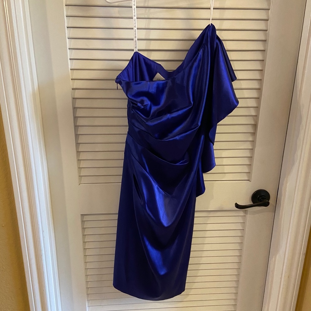 Do studio formal dress! Size 8